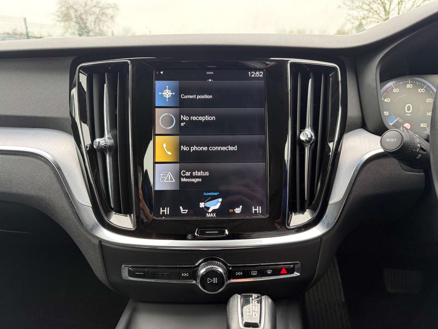 Used Volvo V60 2019 for sale - 77595702: Photo 50