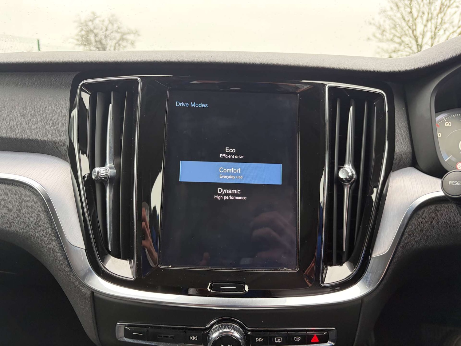 Used Volvo V60 2019 for sale - 77595702: Photo 54