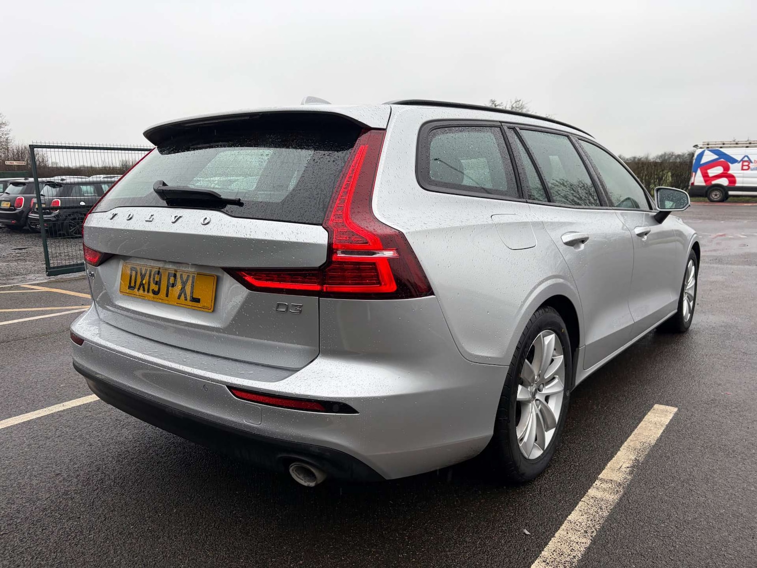 Used Volvo V60 2019 for sale - 77595702: Photo 8