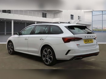 Used Skoda Octavia 2024 for sale - 76486556: Photo