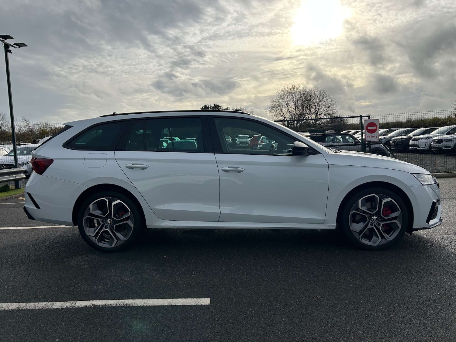 Used Skoda Octavia 2024 for sale - 76486556: Photo 9