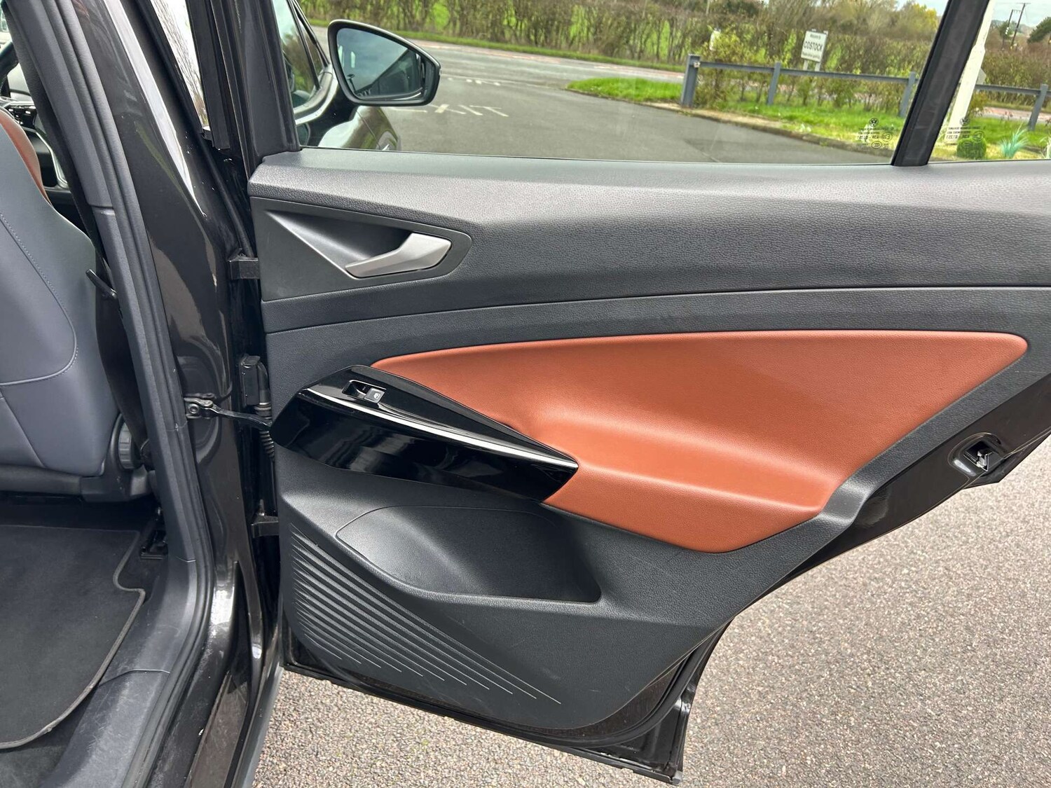 Used Volkswagen ID.4 2021 for sale - 77676609: Photo 27