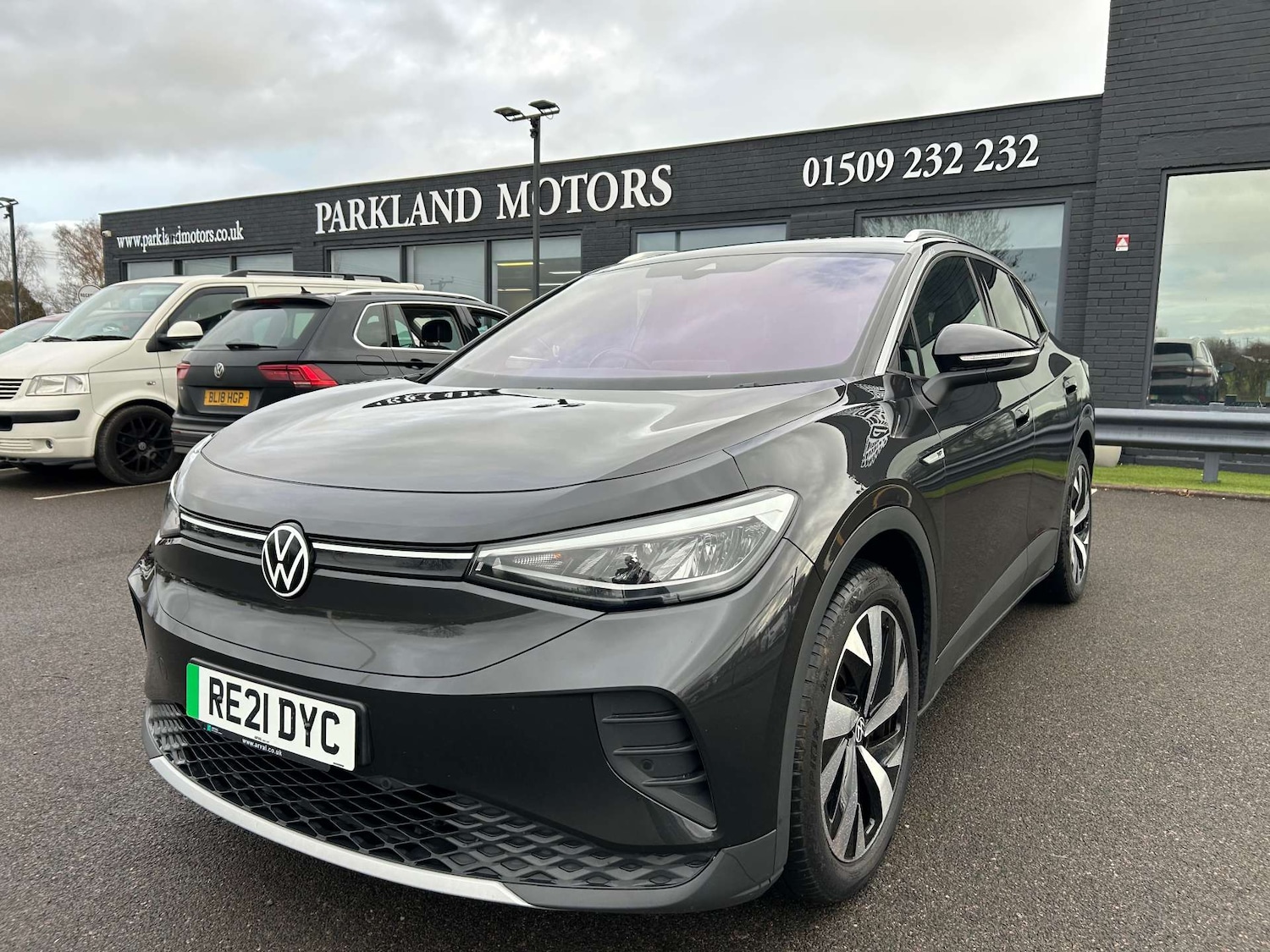 Used Volkswagen ID.4 2021 for sale - 77676609: Photo 4