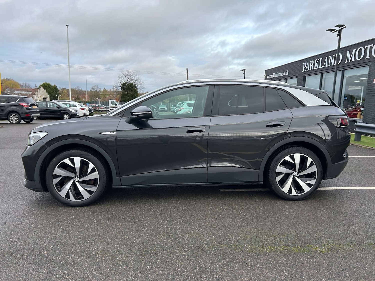 Used Volkswagen ID.4 2021 for sale - 77676609: Photo 5