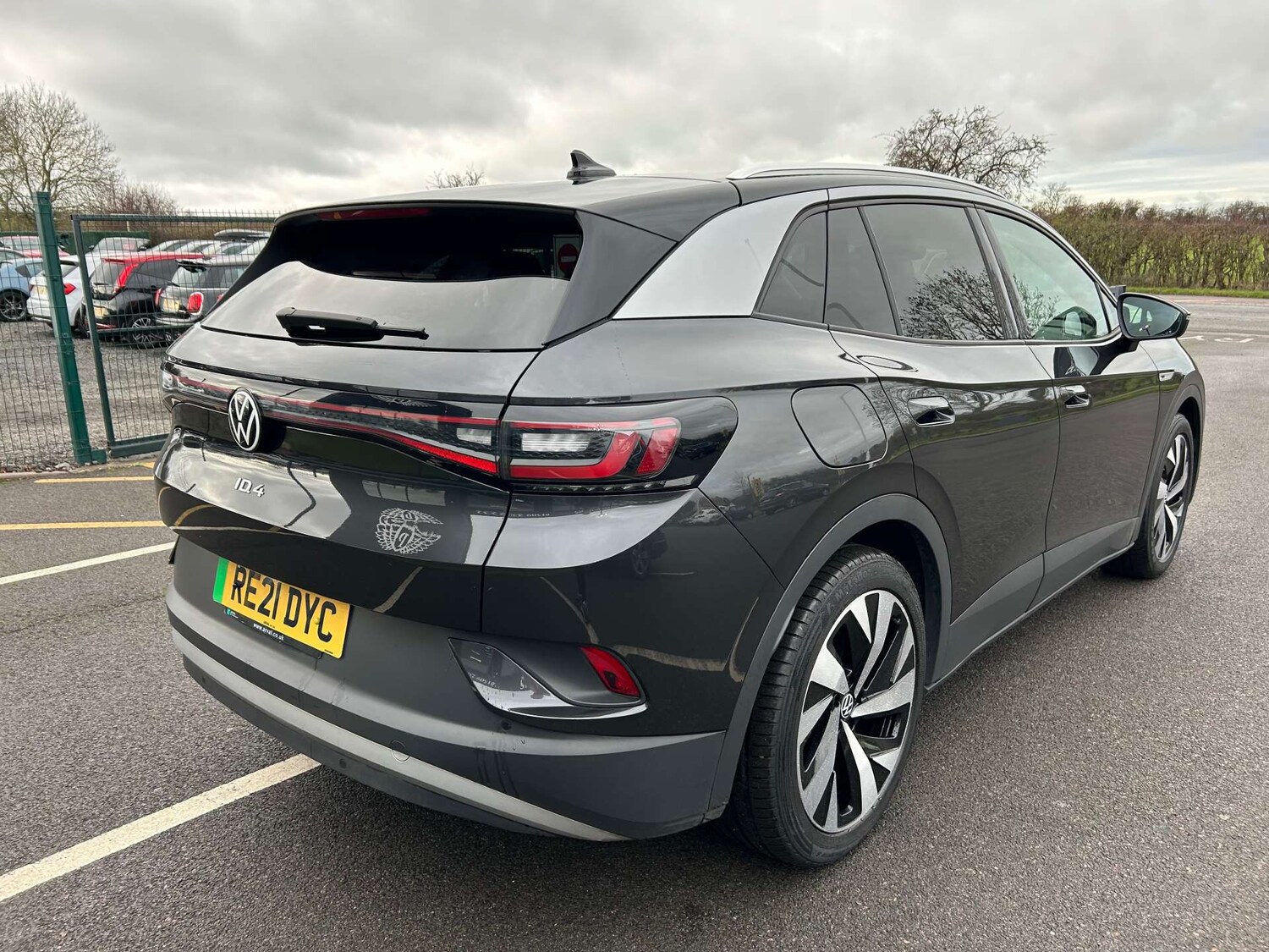 Used Volkswagen ID.4 2021 for sale - 77676609: Photo 8