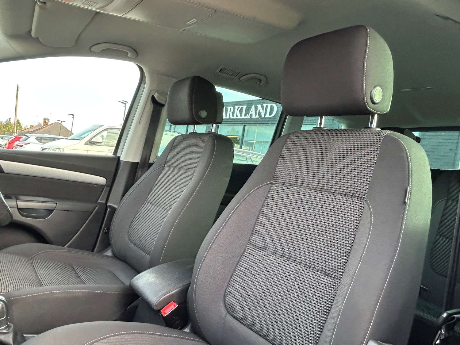 Used Volkswagen Sharan 2018 for sale - 76020201: Photo 26