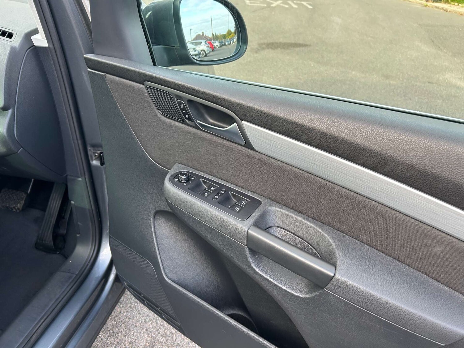 Used Volkswagen Sharan 2018 for sale - 76020201: Photo 42