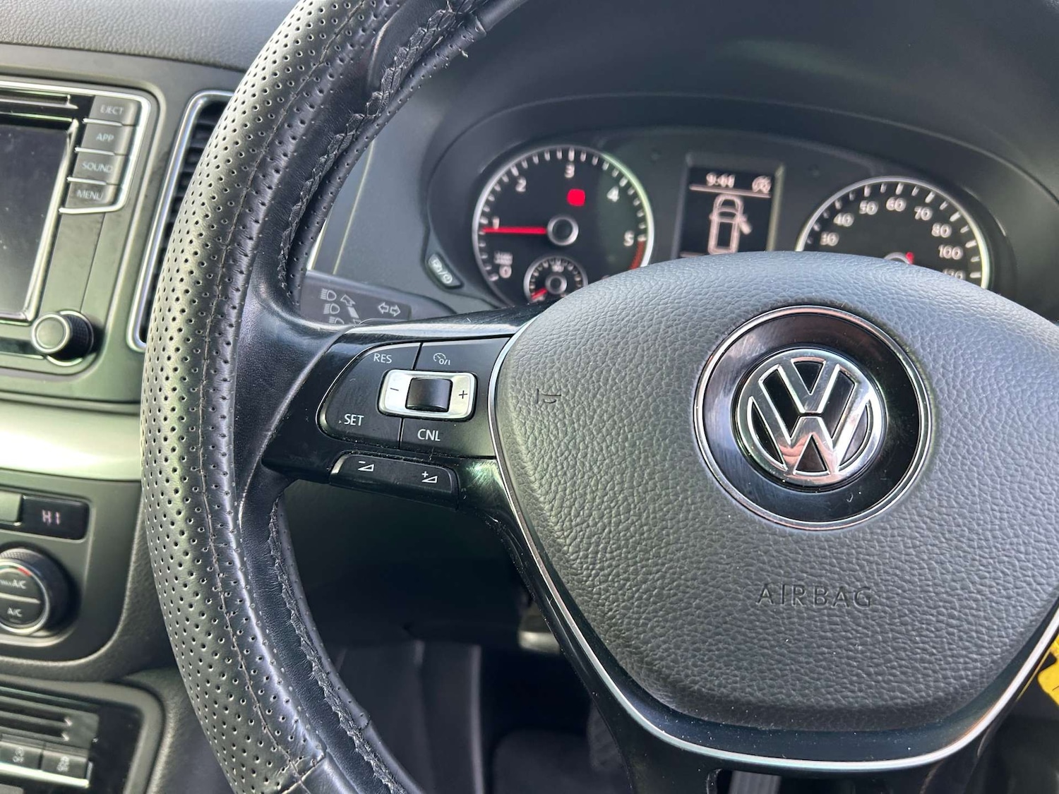 Used Volkswagen Sharan 2018 for sale - 76020201: Photo 49