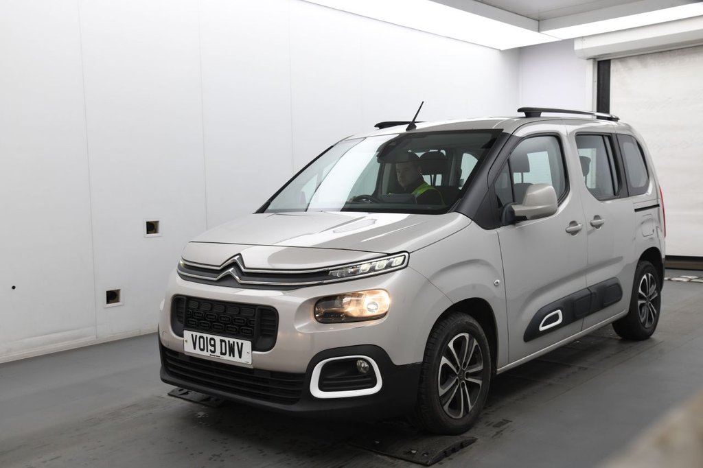 Vehicle 3
