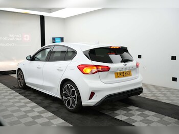 Used Ford Focus 2019 for sale - 75840408: Photo