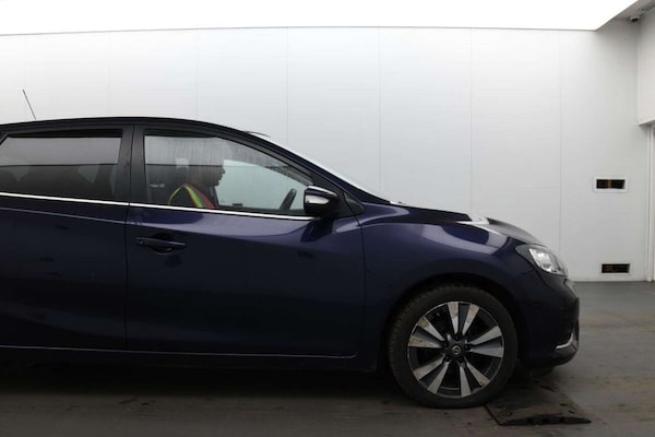 Used Nissan Pulsar 2015 for sale - 76278541: Photo 4