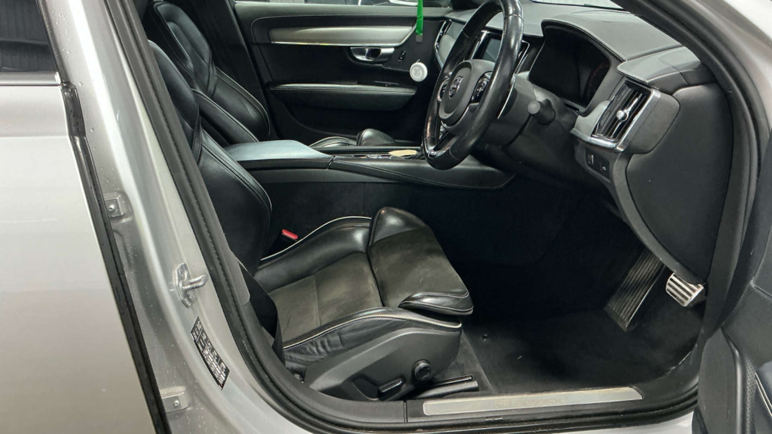 Used Volvo S90 2018 for sale - 77855796: Photo 10