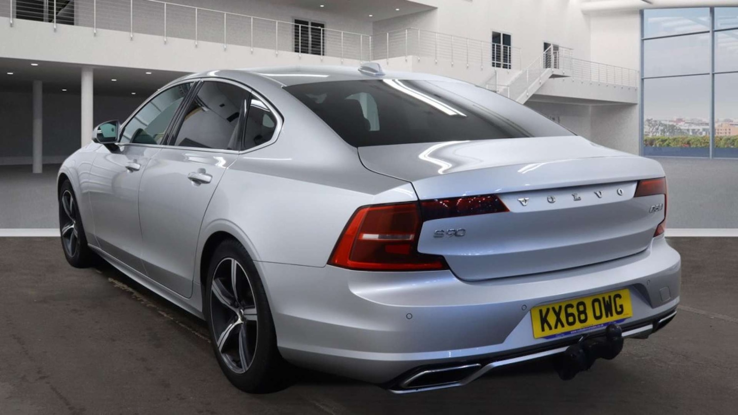 Used Volvo S90 2018 for sale - 77855796: Photo 4