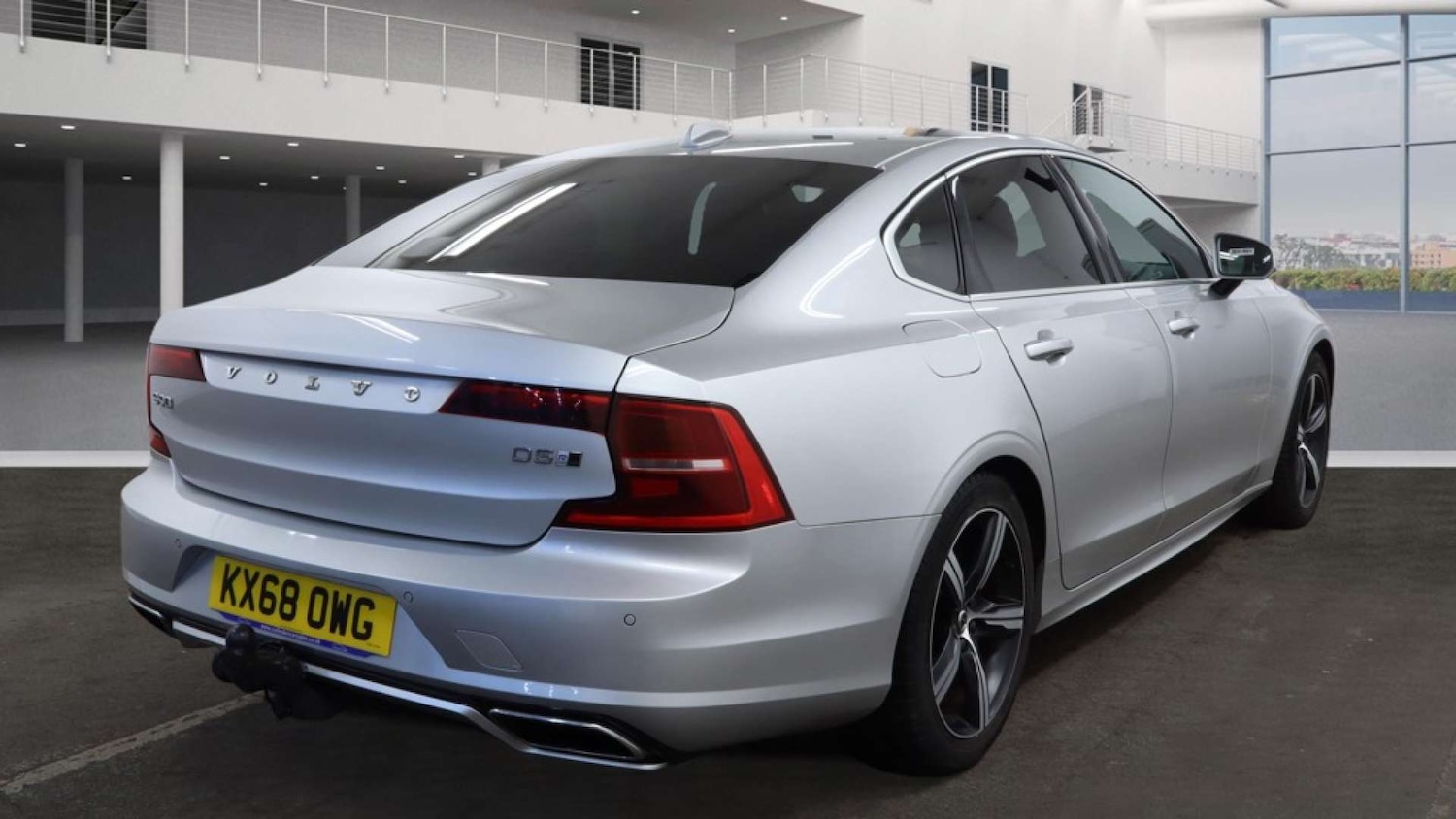 Used Volvo S90 2018 for sale - 77855796: Photo 5