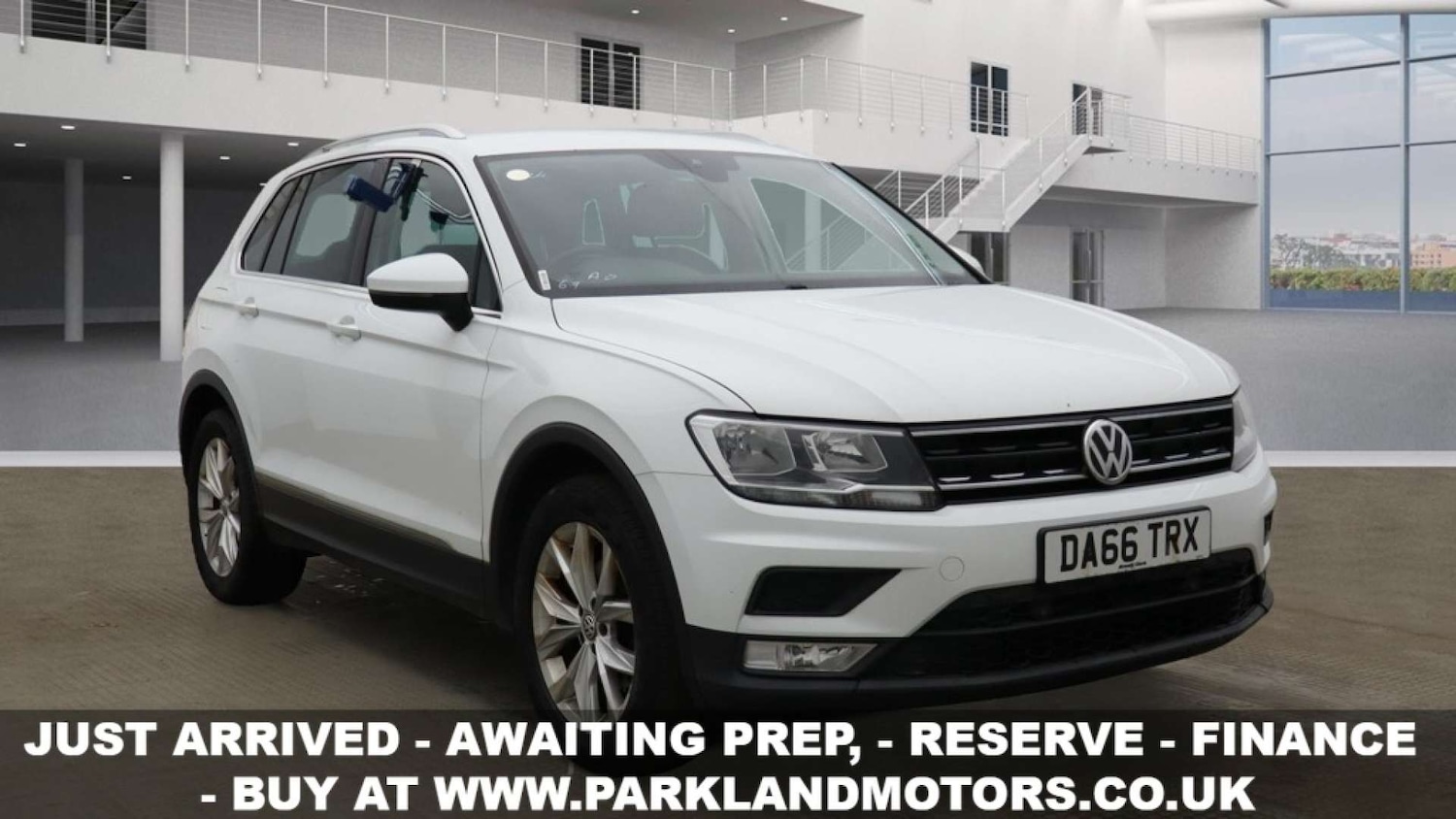Used Volkswagen Tiguan 2016 for sale - 76020191: Photo 1