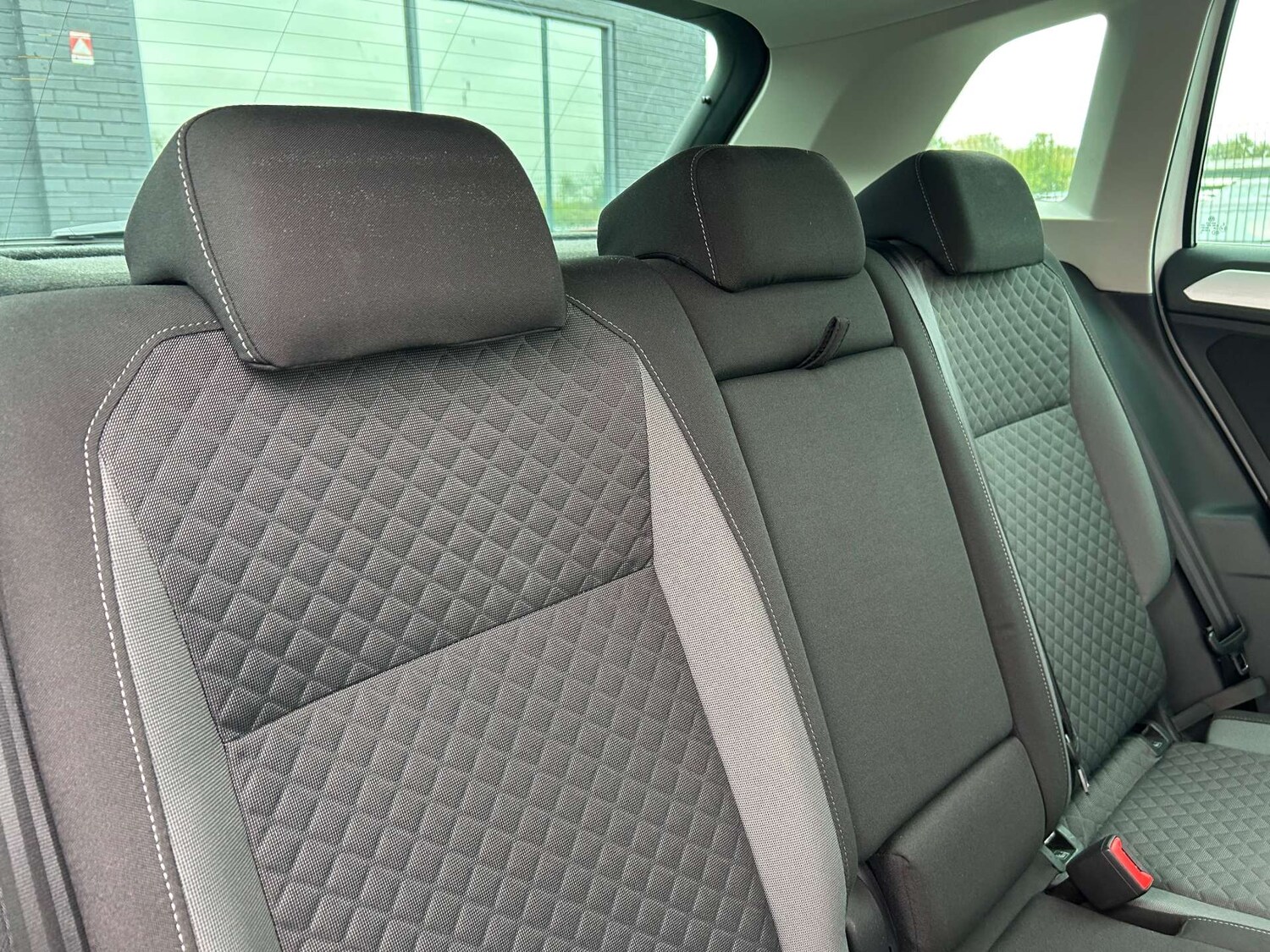 Used Volkswagen Tiguan 2016 for sale - 76020191: Photo 32