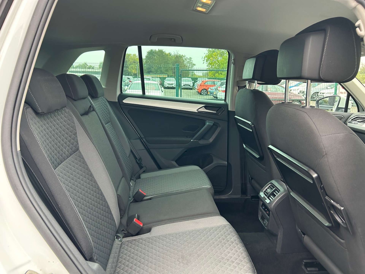 Used Volkswagen Tiguan 2016 for sale - 76020191: Photo 34