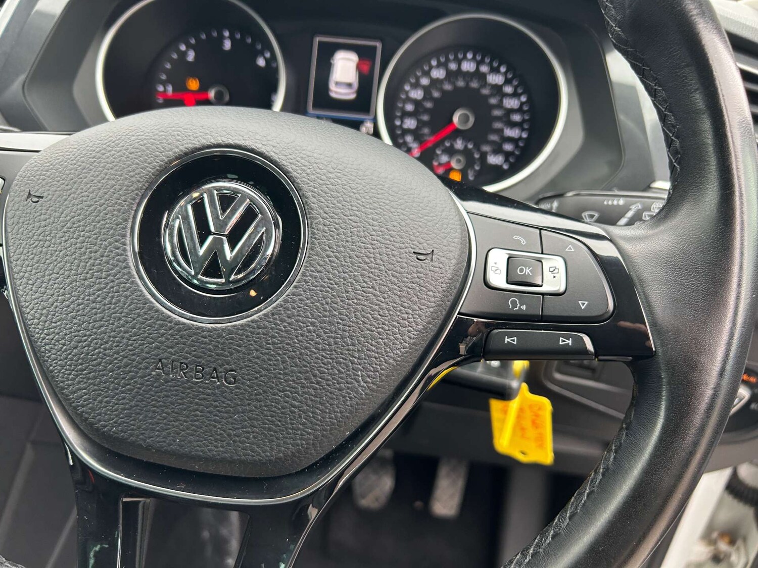 Used Volkswagen Tiguan 2016 for sale - 76020191: Photo 43