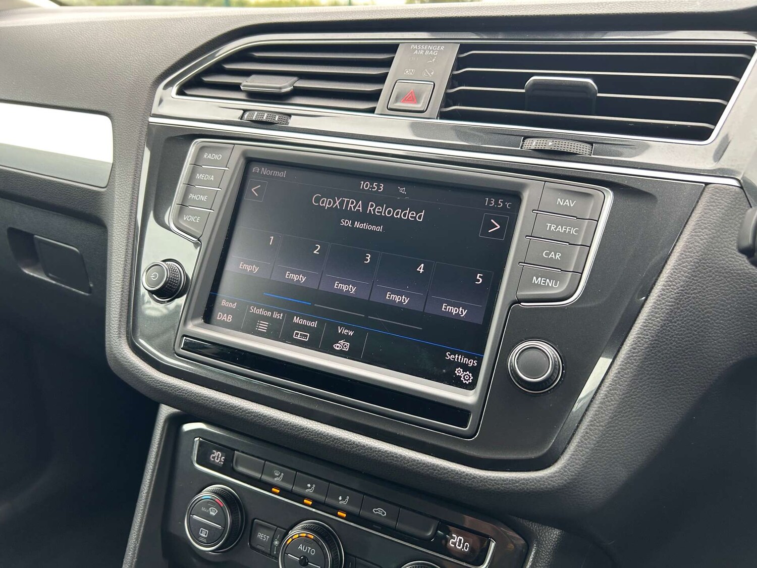 Used Volkswagen Tiguan 2016 for sale - 76020191: Photo 50