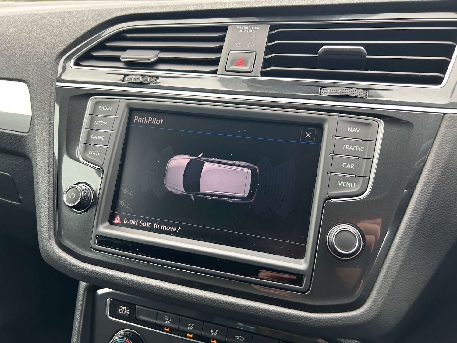 Used Volkswagen Tiguan 2016 for sale - 76020191: Photo 51