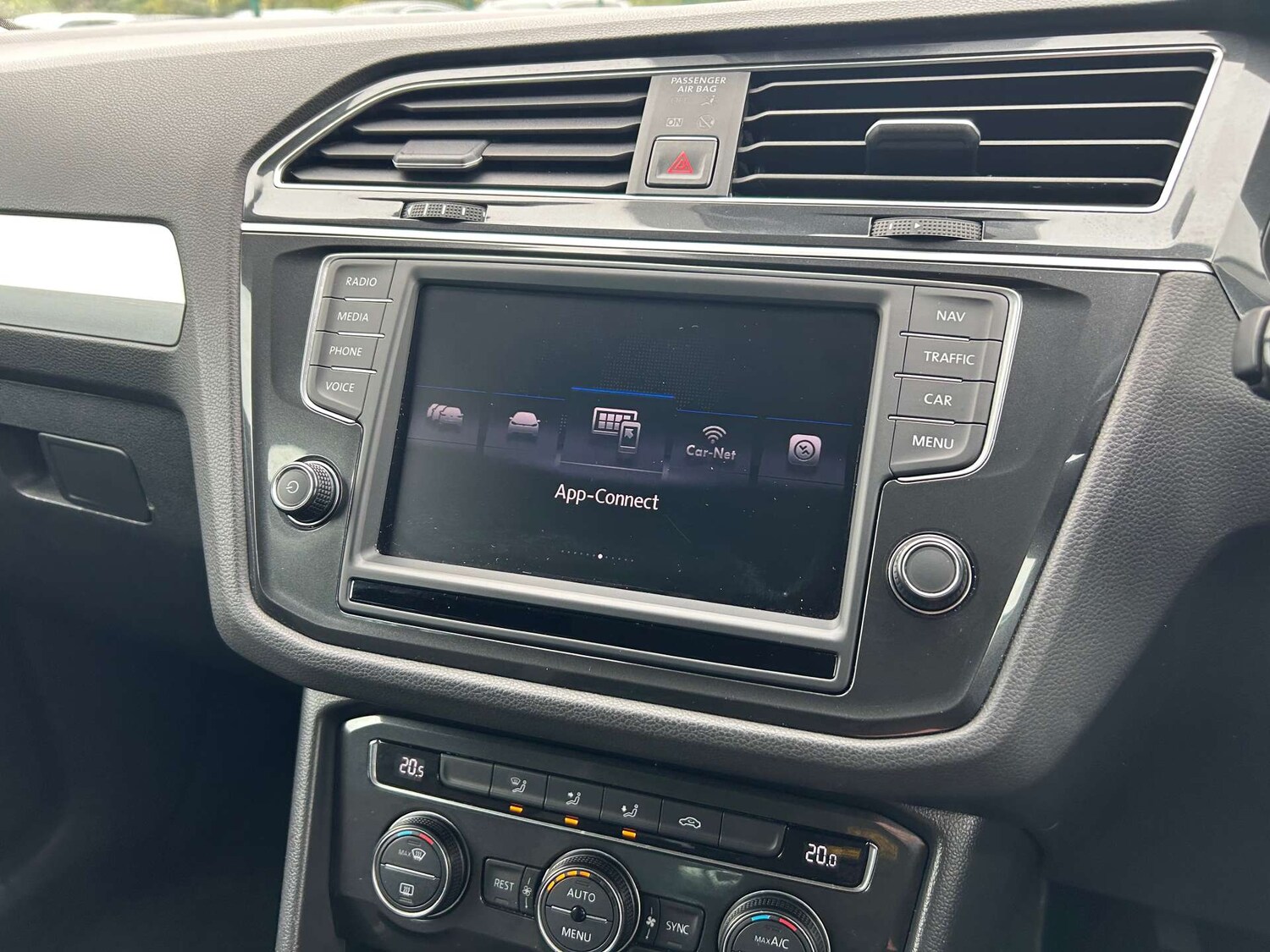 Used Volkswagen Tiguan 2016 for sale - 76020191: Photo 56