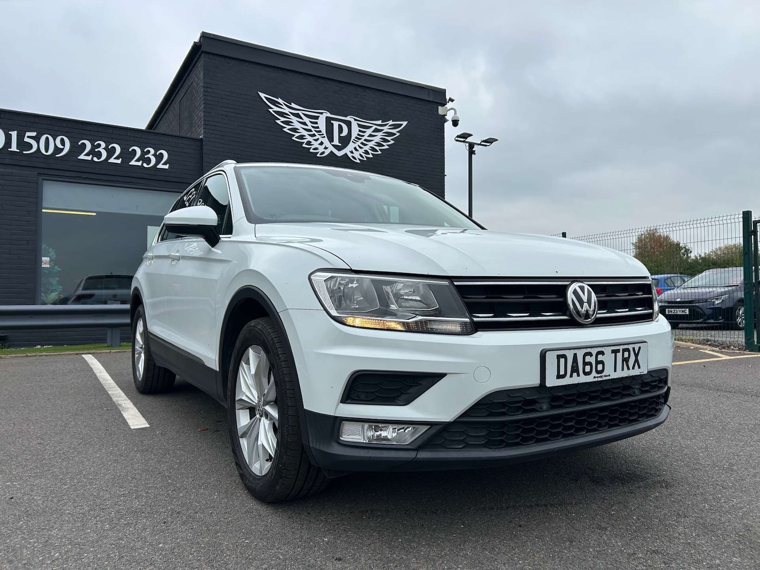 Used Volkswagen Tiguan 2016 for sale - 76020191: Photo 59