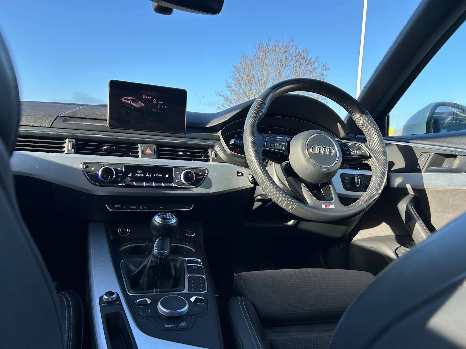 Used Audi A4 2017 for sale - 76949874: Photo 23