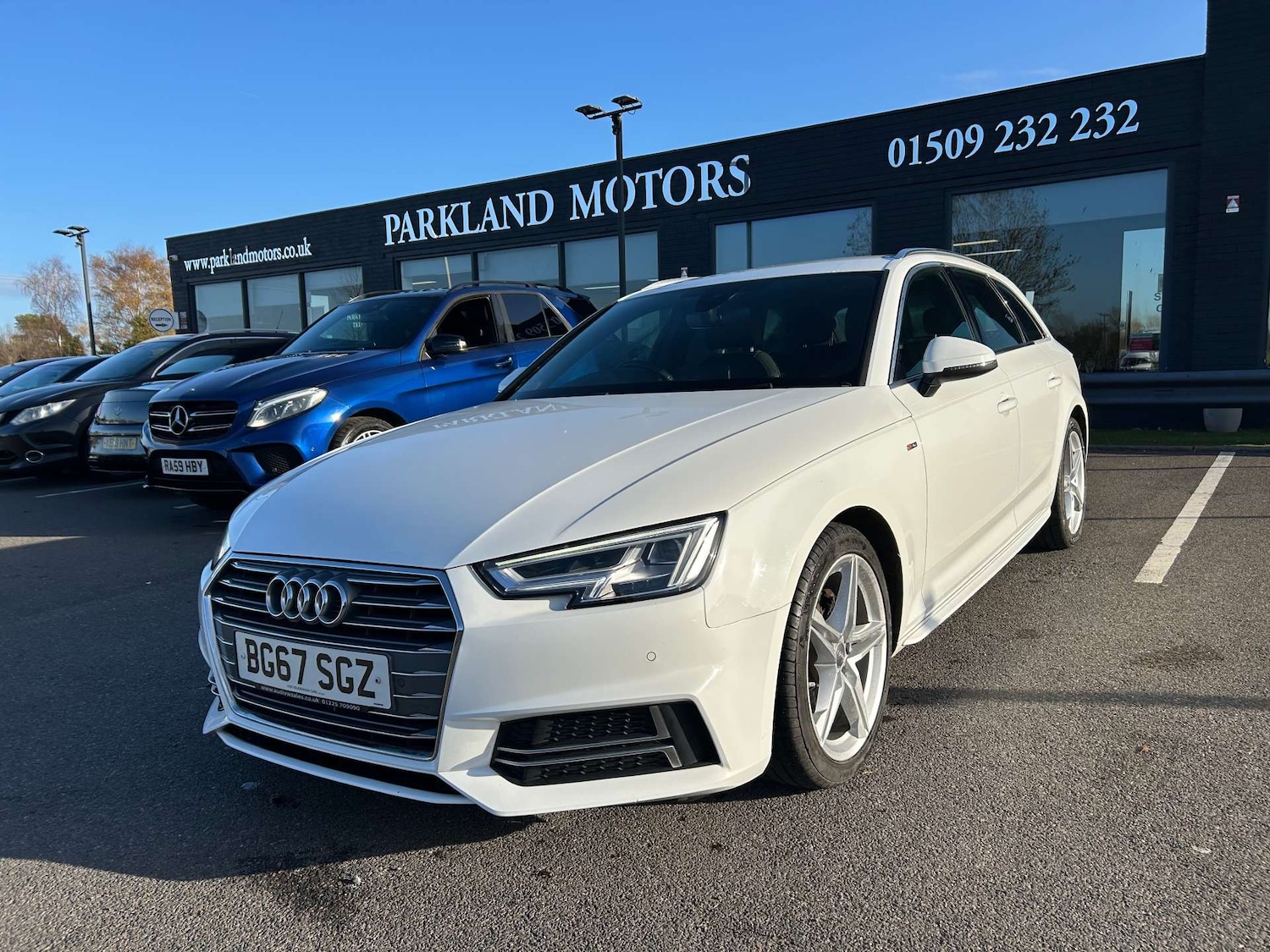 Used Audi A4 2017 for sale - 76949874: Photo 4