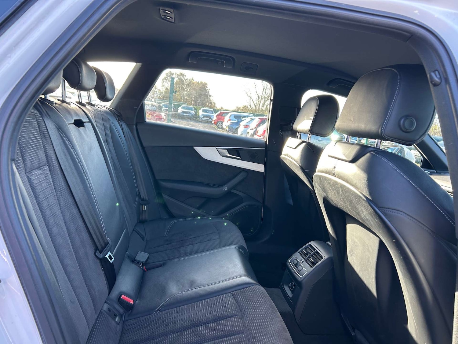 Used Audi A4 2017 for sale - 76949874: Photo 50