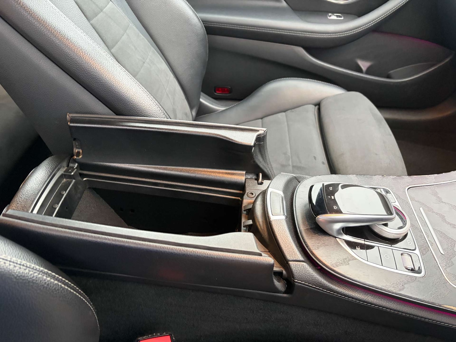 Used Mercedes-Benz E Class 2018 for sale - 77022543: Photo 39