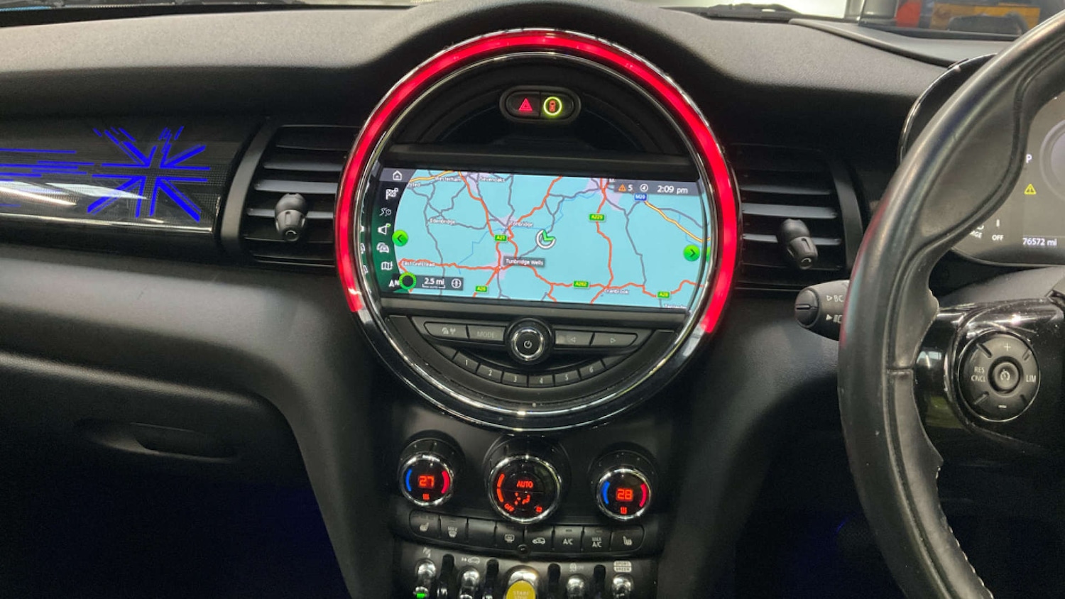 Used MINI Hatch 2020 for sale - 77396737: Photo 8