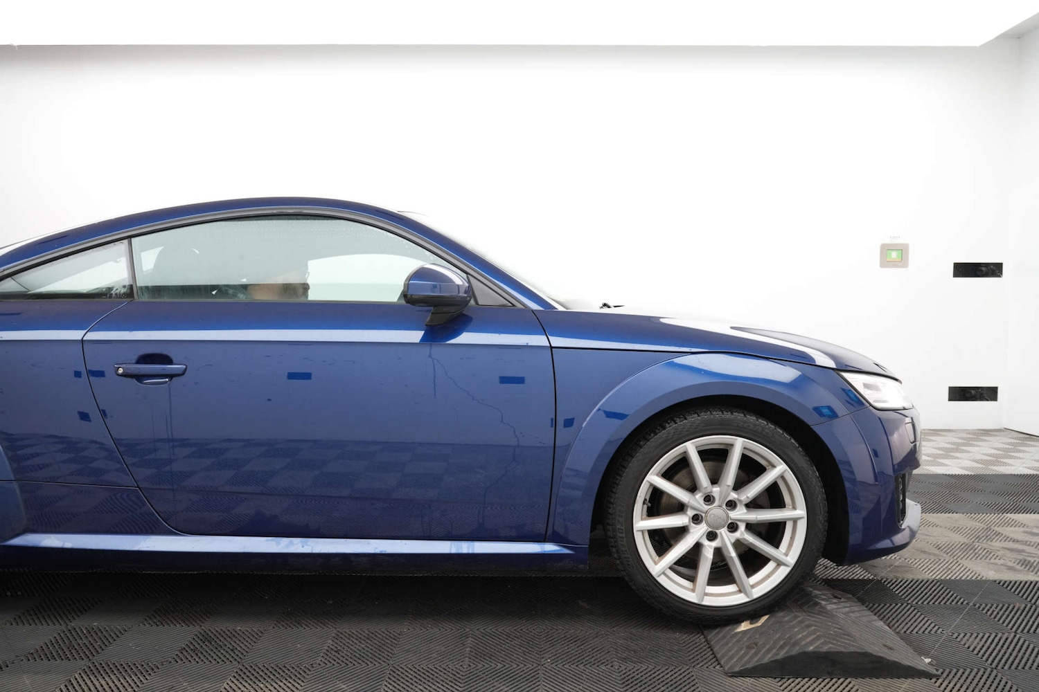 Used Audi TT 2016 for sale - 77163702: Photo 4