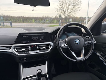 Used BMW 3 Series 2021 for sale - 76973916: Photo