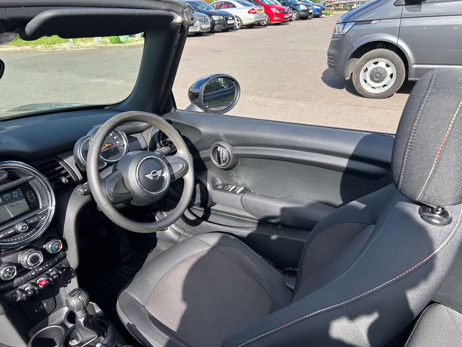 Used MINI Convertible 2018 for sale - 76020198: Photo 41