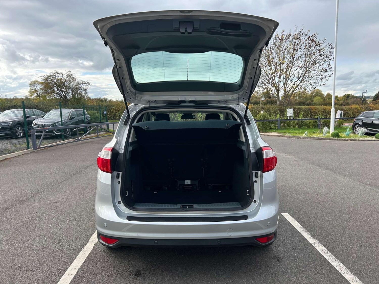 Used Ford C-Max 2014 for sale - 76343765: Photo 36