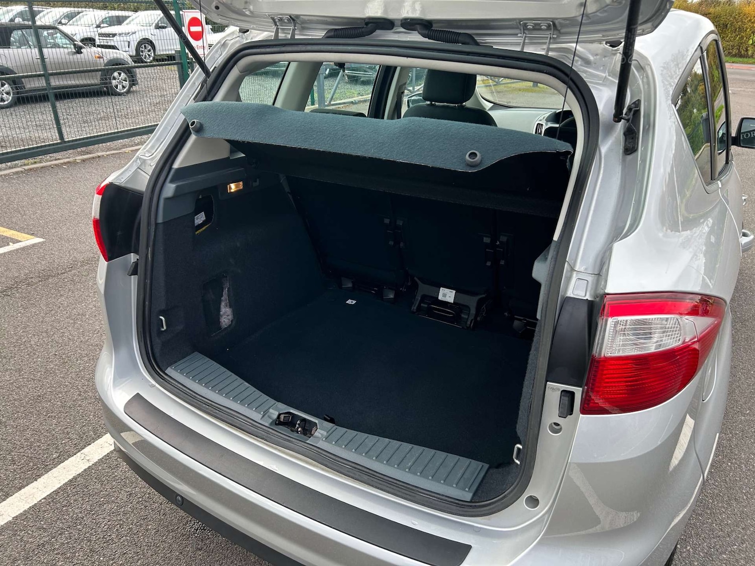 Used Ford C-Max 2014 for sale - 76343765: Photo 37