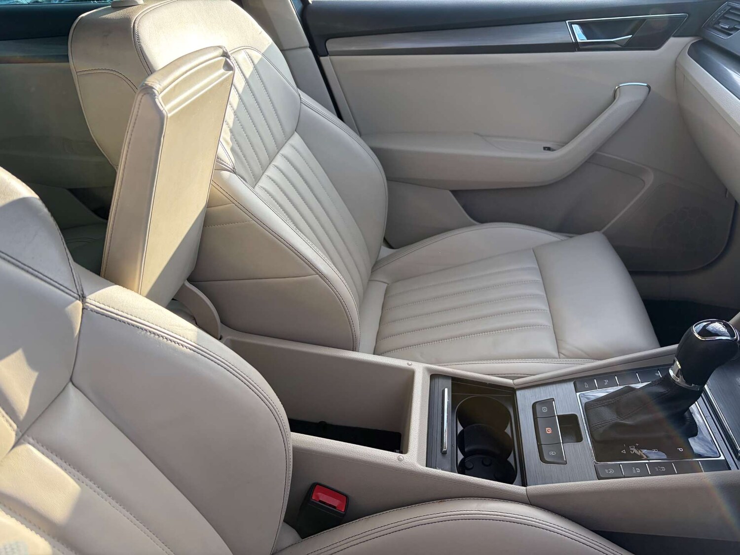 Used Skoda Superb 2021 for sale - 76829906: Photo 47