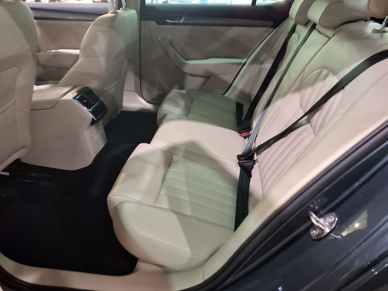 Used Skoda Superb 2021 for sale - 76829906: Photo 8