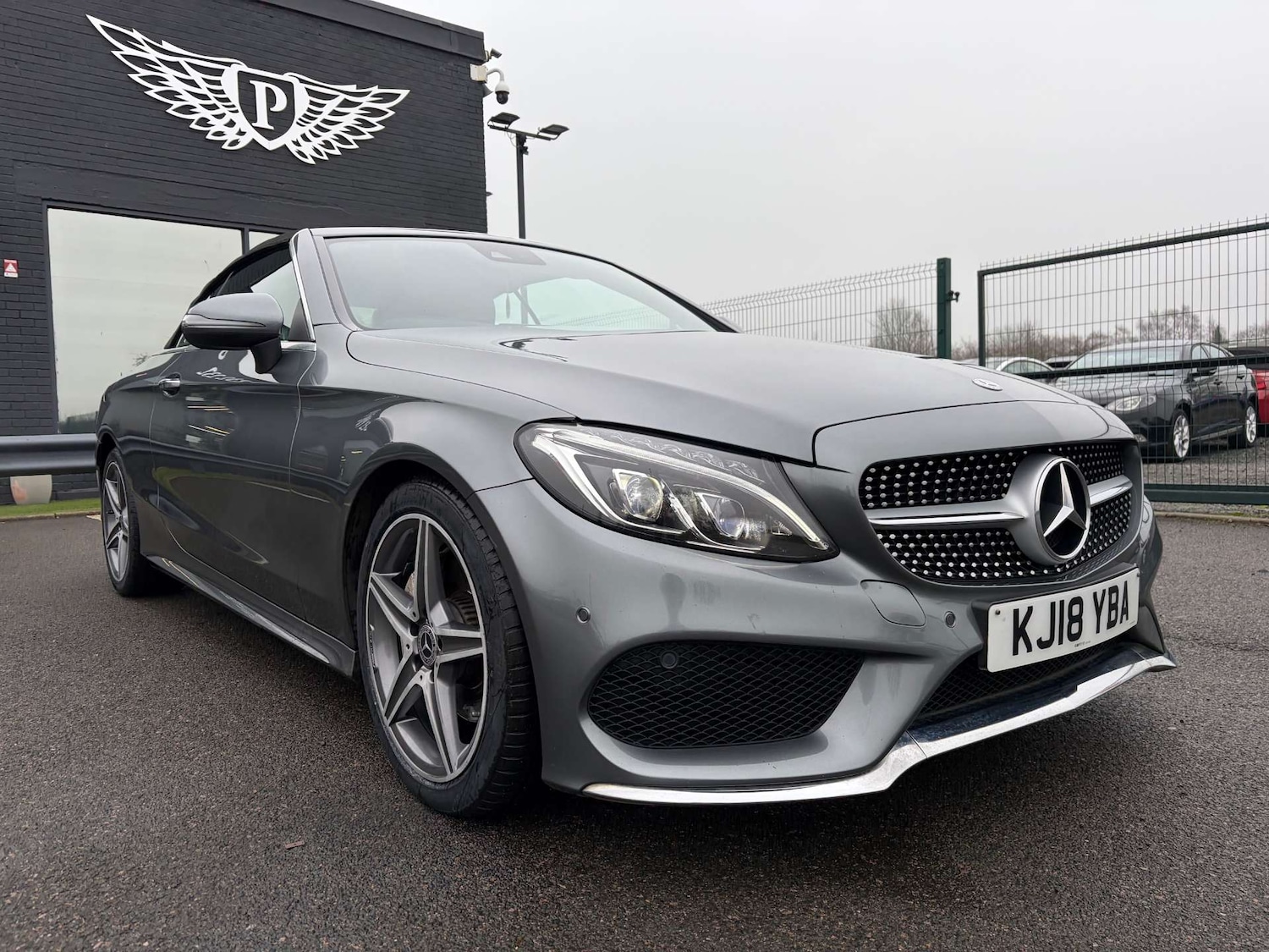 Used Mercedes-Benz C Class 2018 for sale - 76973928: Photo 14