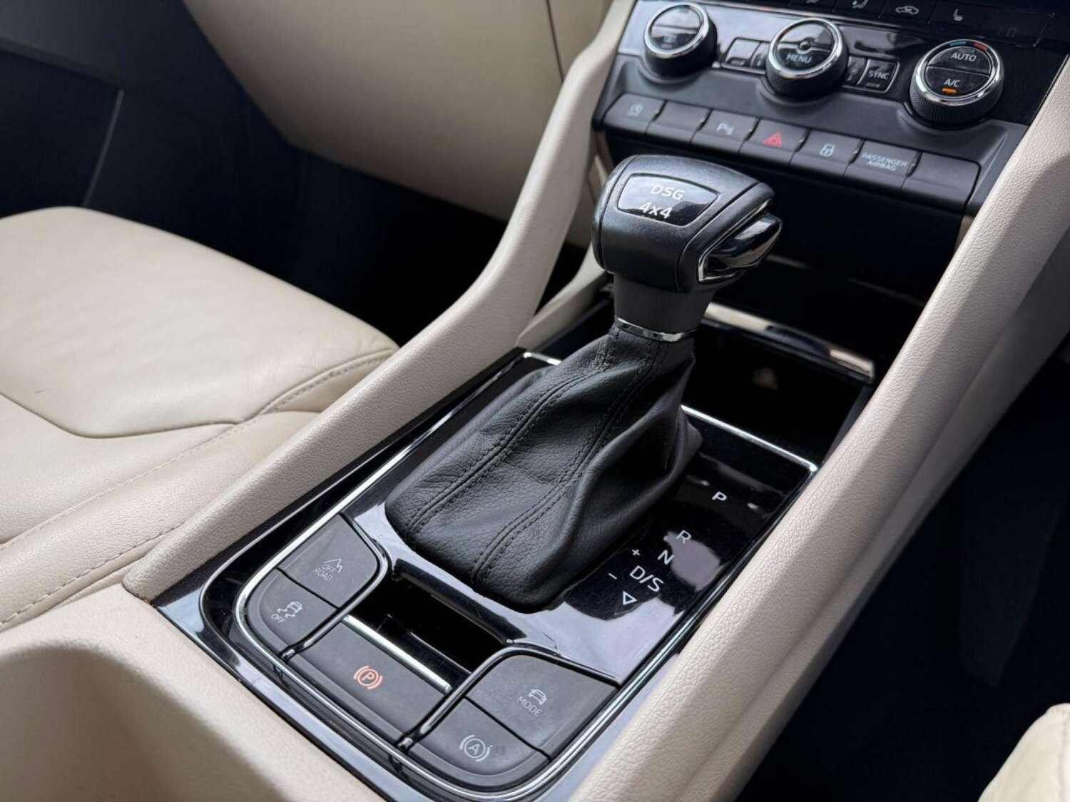 Used Skoda Kodiaq 2017 for sale - 76855241: Photo 41