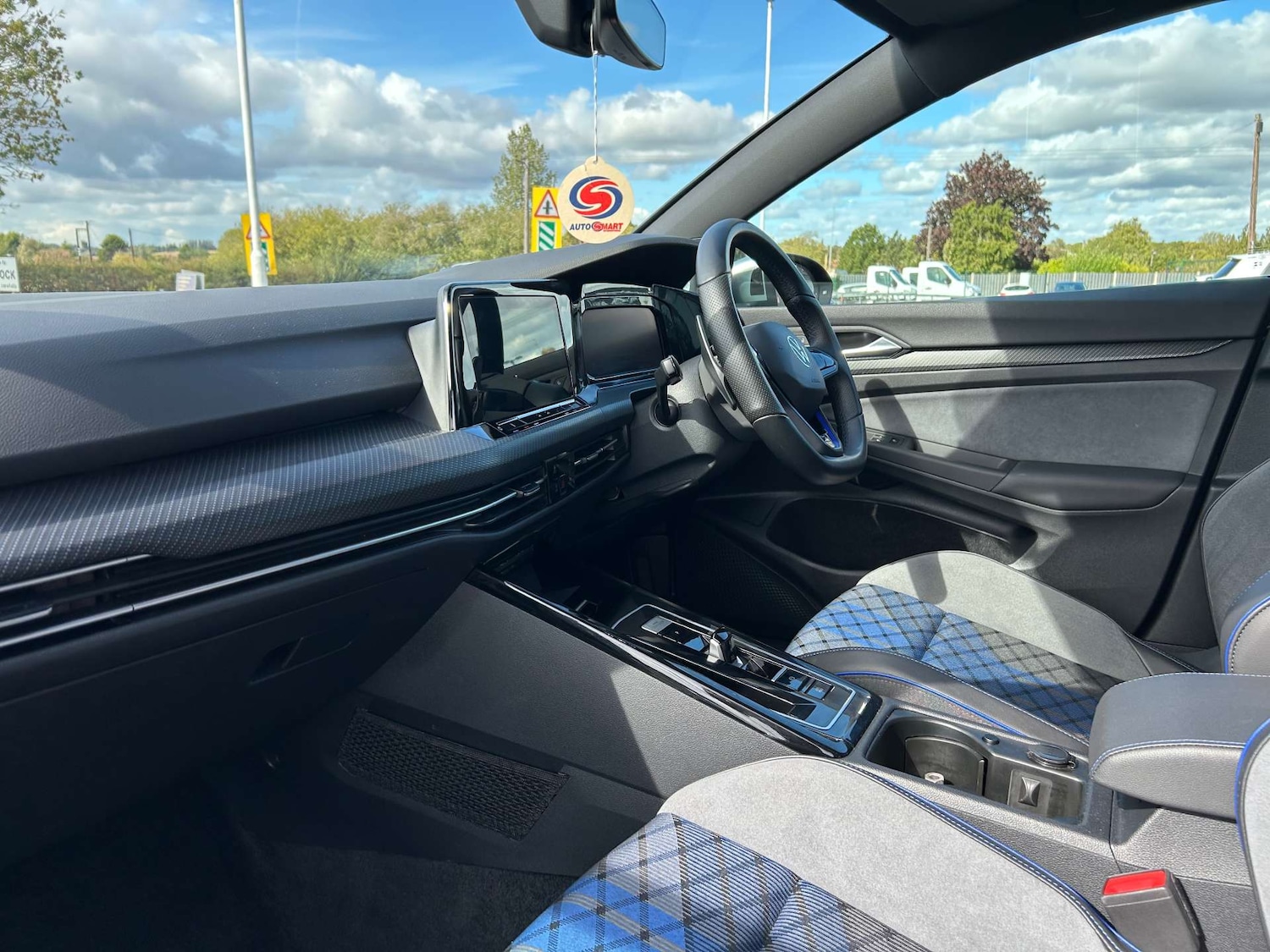 Used Volkswagen Golf 2024 for sale - 77845584: Photo 18