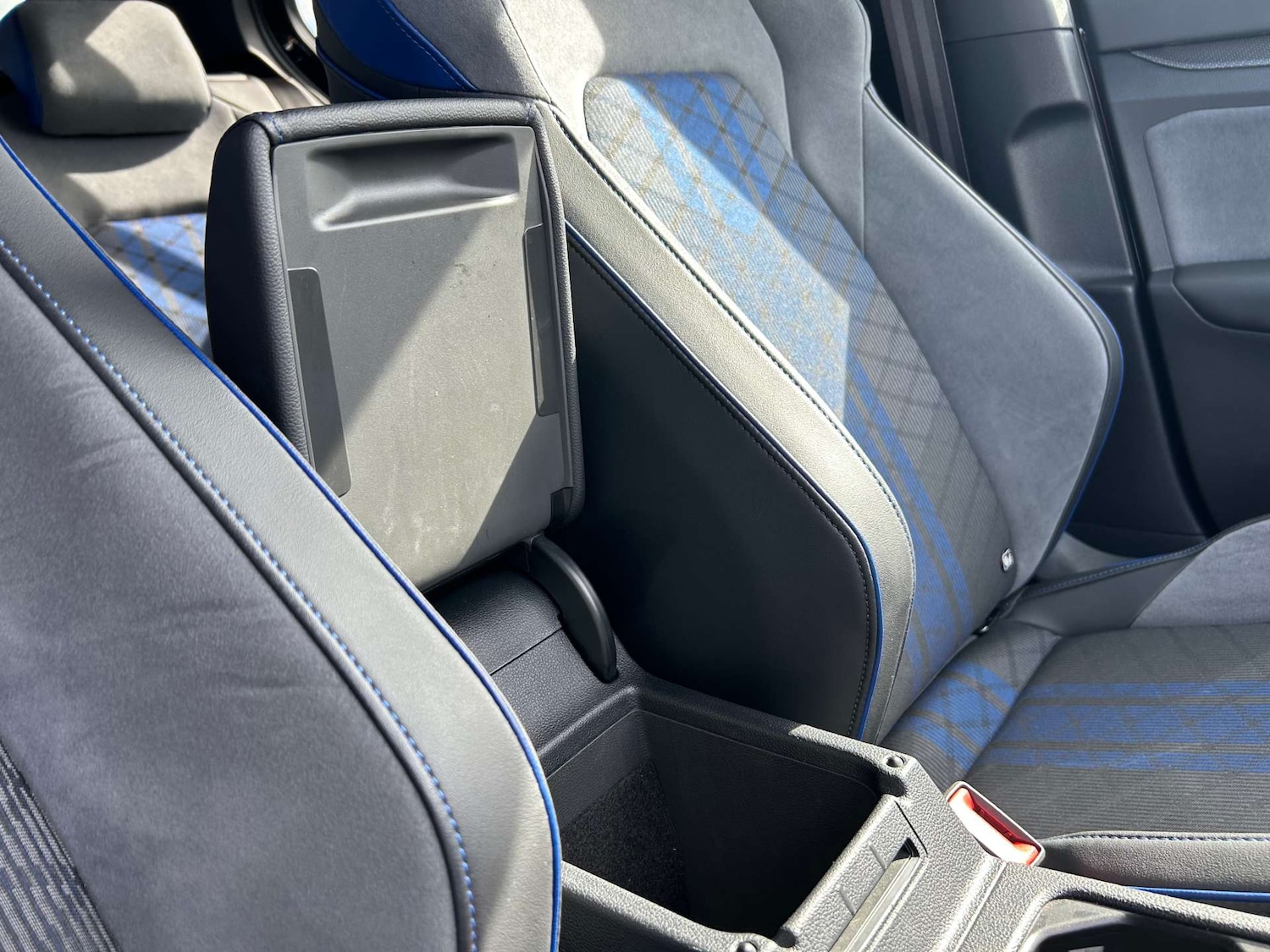 Used Volkswagen Golf 2024 for sale - 77845584: Photo 41