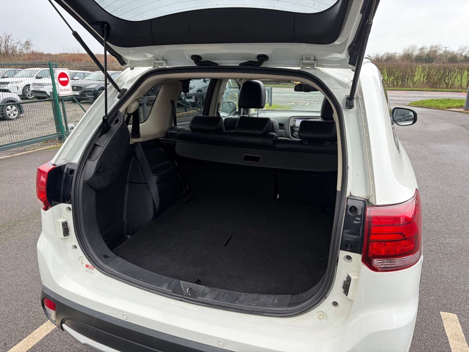 Used Mitsubishi Outlander 2018 for sale - 77470112: Photo 14