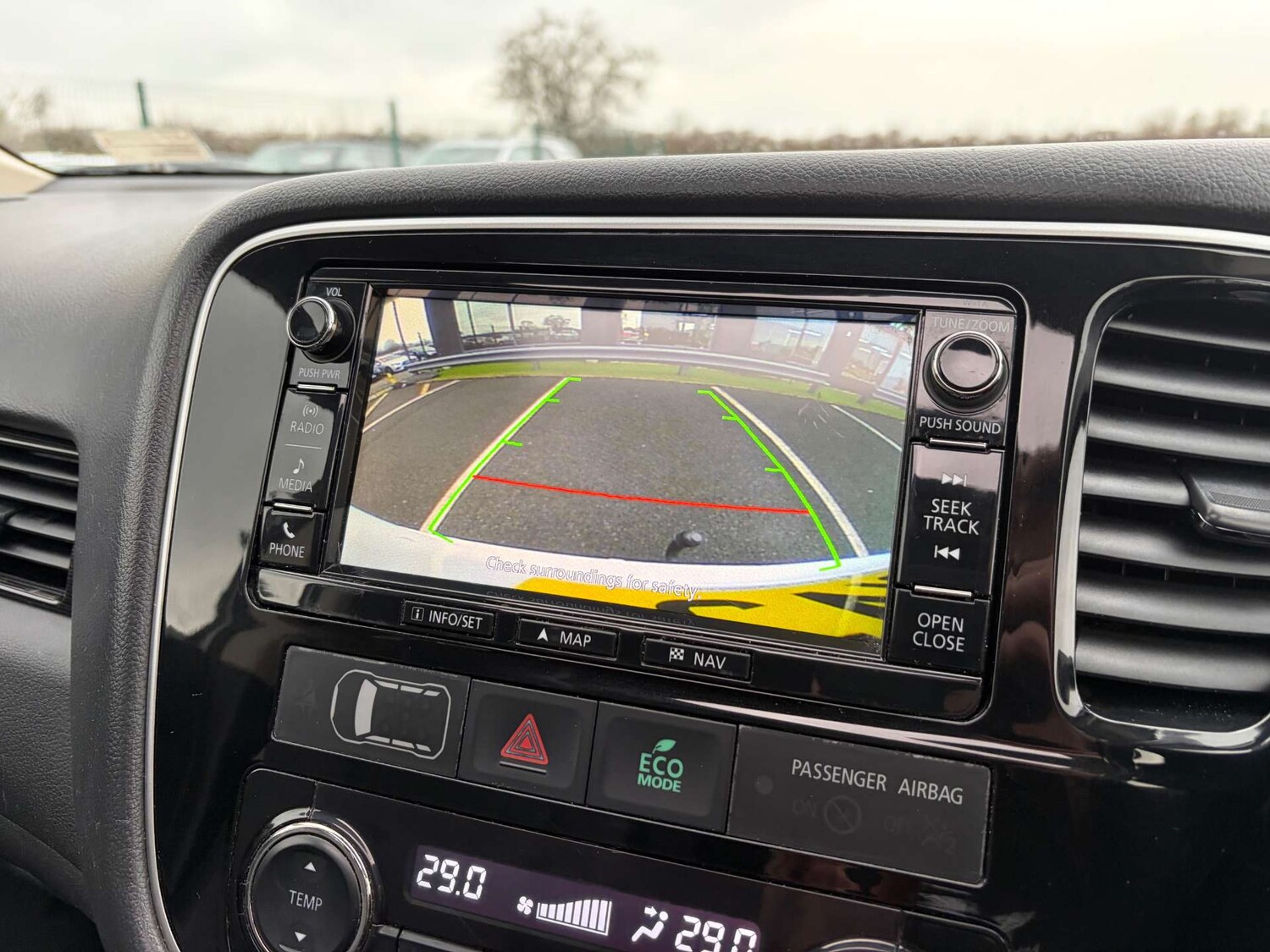 Used Mitsubishi Outlander 2018 for sale - 77470112: Photo 42