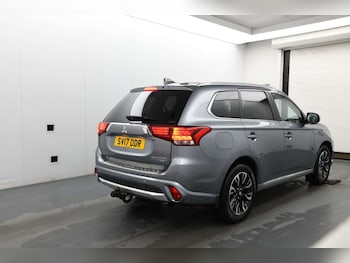 Used Mitsubishi Outlander 2017 for sale - 76241789: Photo