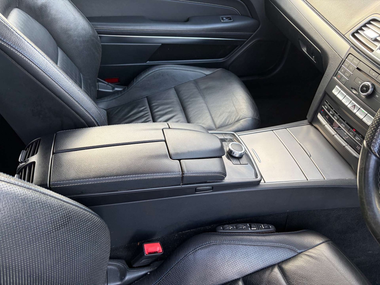 Used Mercedes-Benz E Class 2016 for sale - 77276679: Photo 34