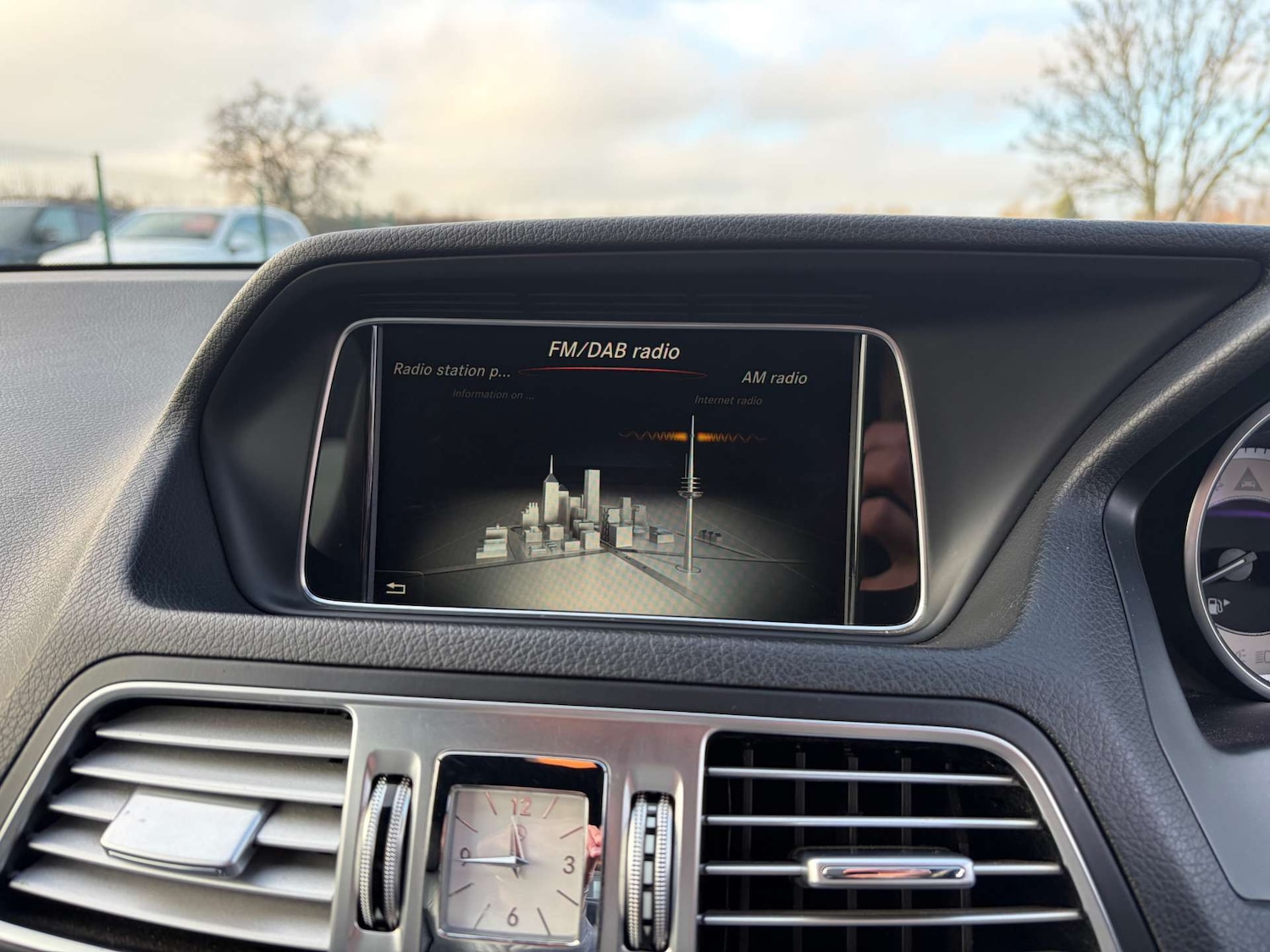 Used Mercedes-Benz E Class 2016 for sale - 77276679: Photo 38