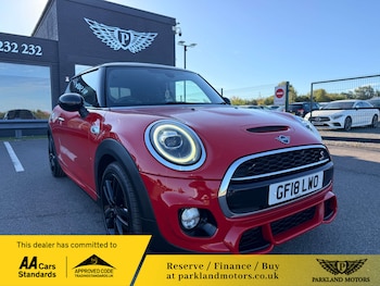 Used MINI Hatch 2018 for sale - 75739429: Photo