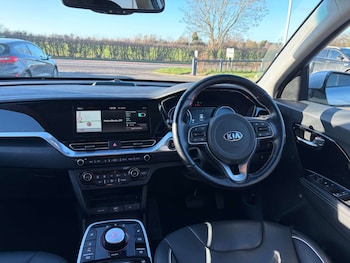 Used Kia Niro 2020 for sale - 76979284: Photo