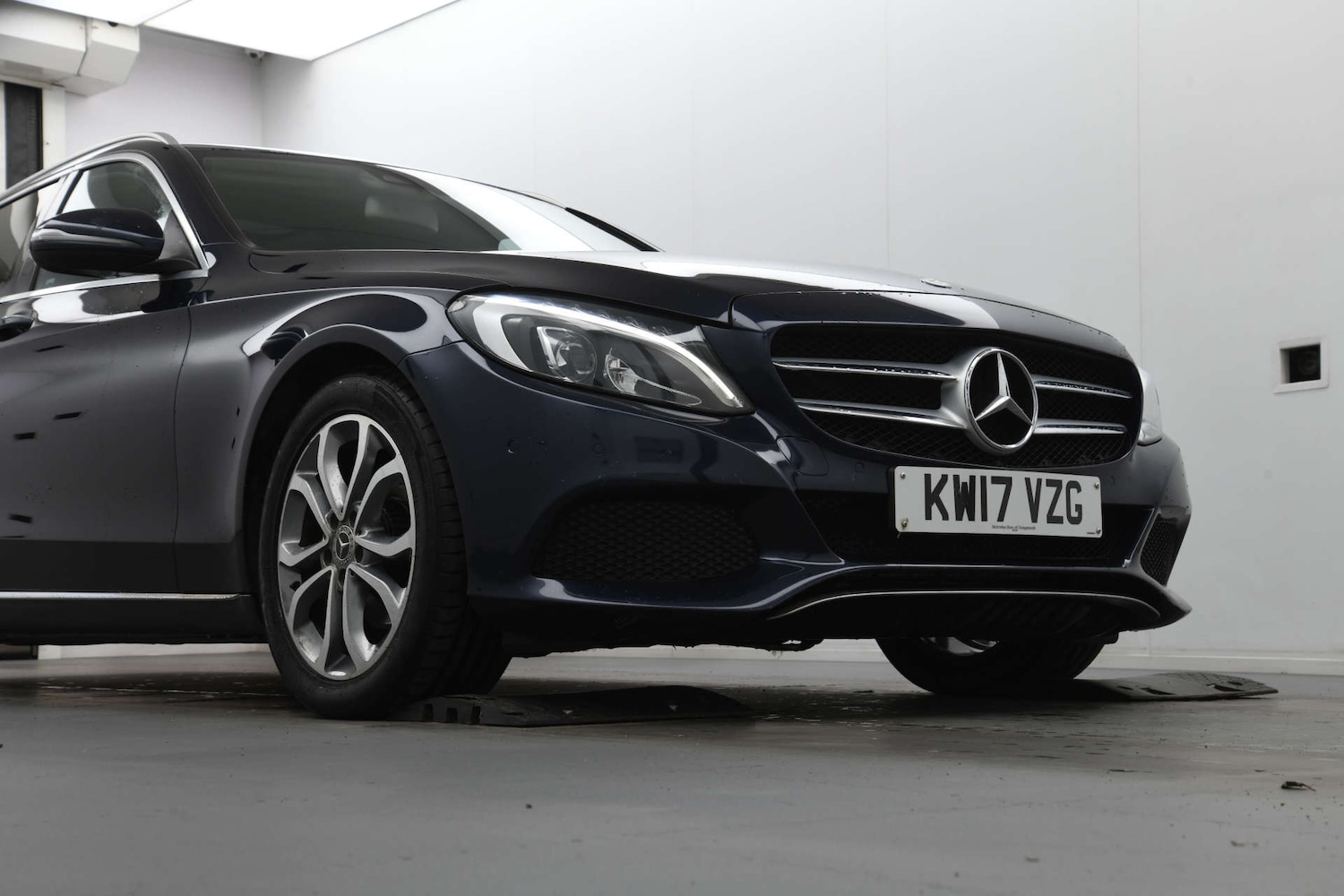 Used Mercedes-Benz C Class 2017 for sale - 76433844: Photo 8